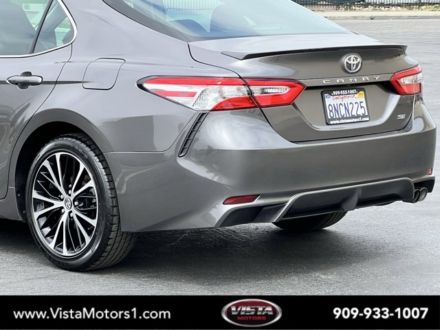 Vehicle image 4 of 29