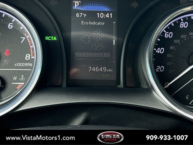 Vehicle image 26 of 29