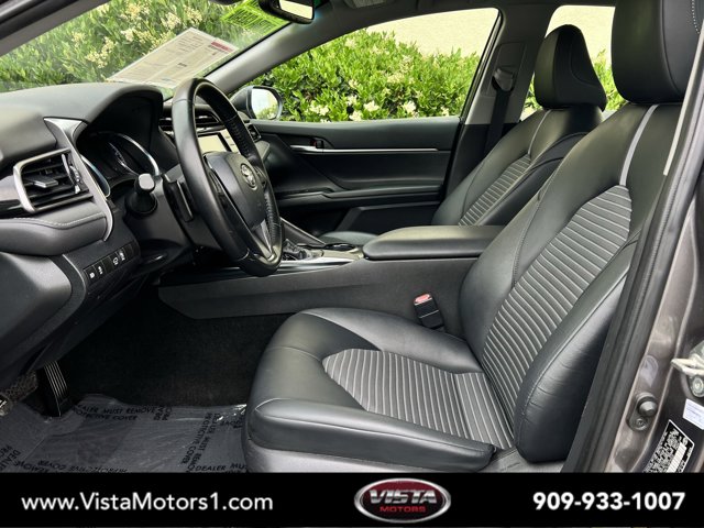 Vehicle image 8 of 29