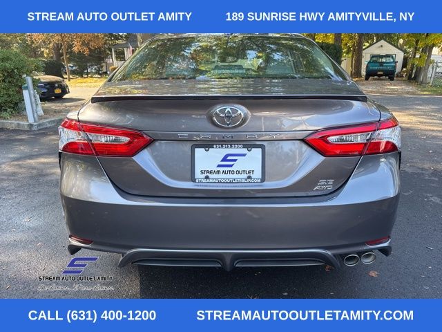 Vehicle image 5 of 41