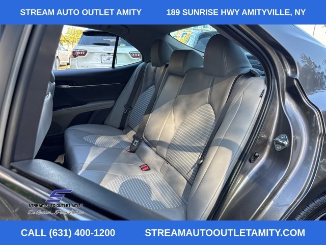 Vehicle image 20 of 41