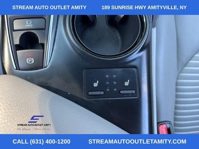 Vehicle image 27 of 41