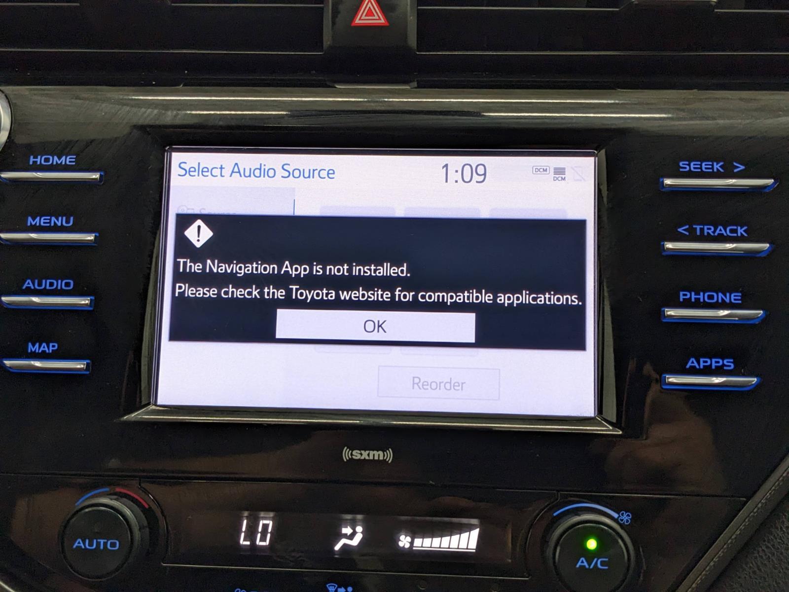 Vehicle image 25 of 34