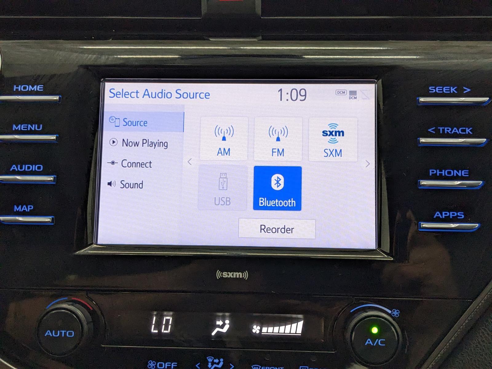 Vehicle image 11 of 34