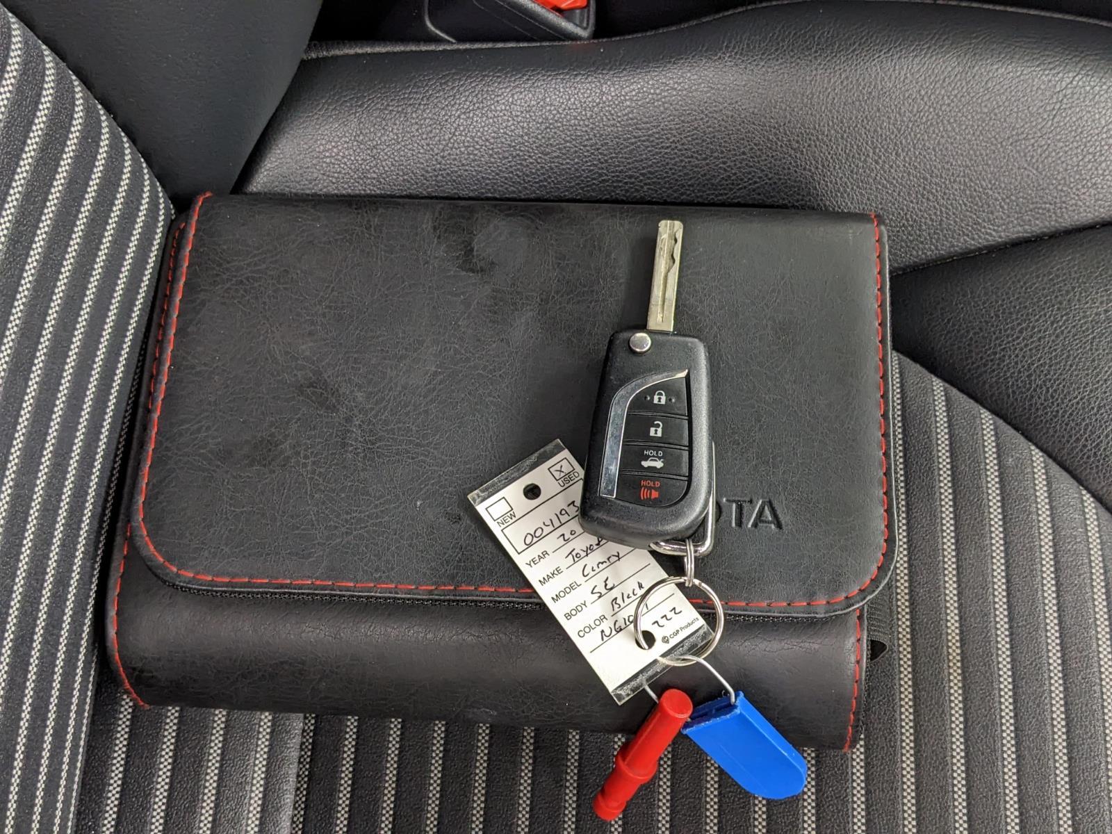 Vehicle image 15 of 34