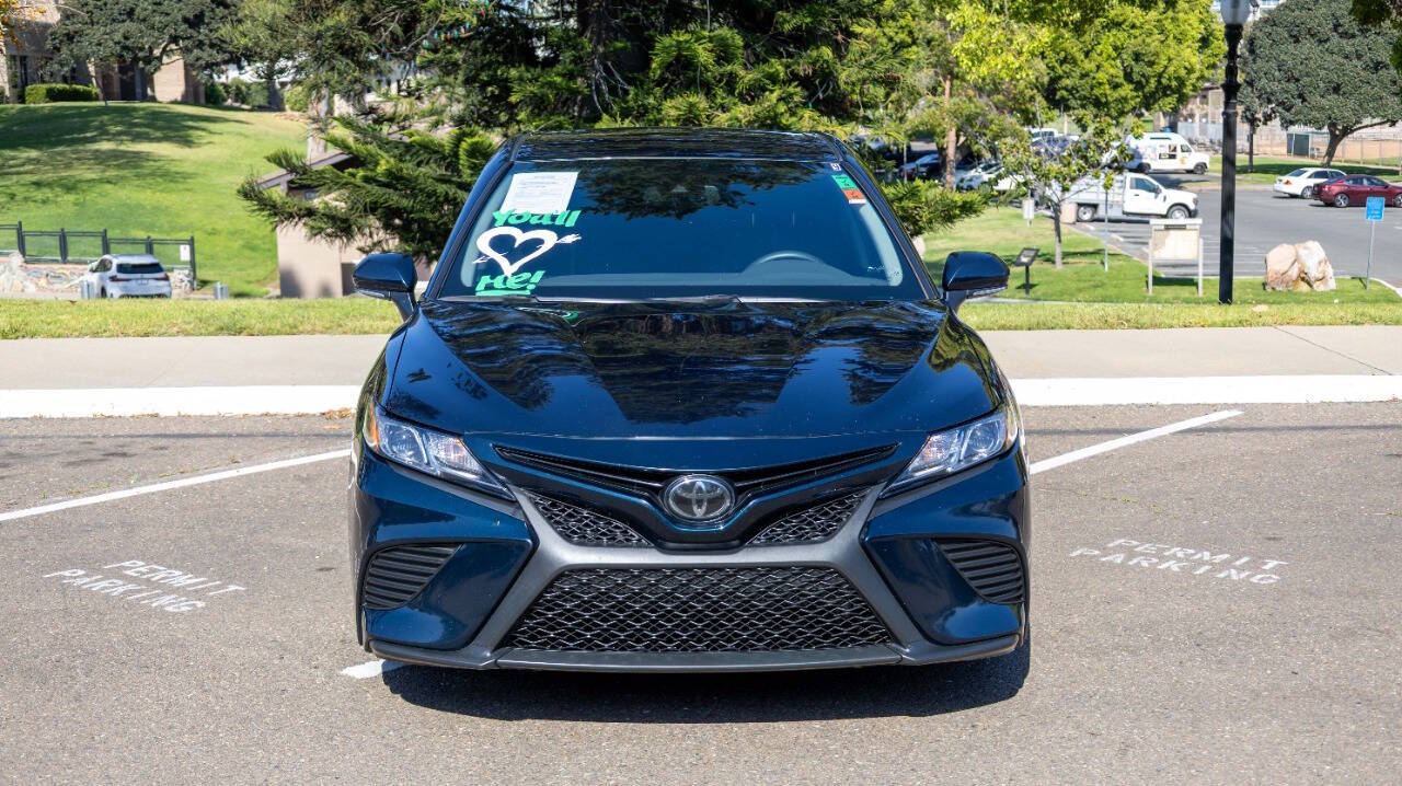 Vehicle image 2 of 28