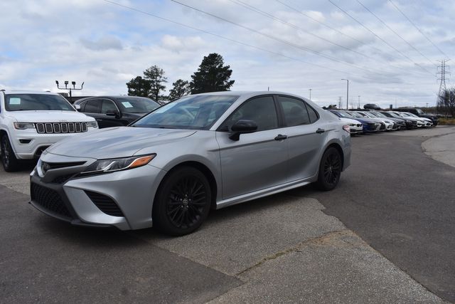 Vehicle image 6 of 32