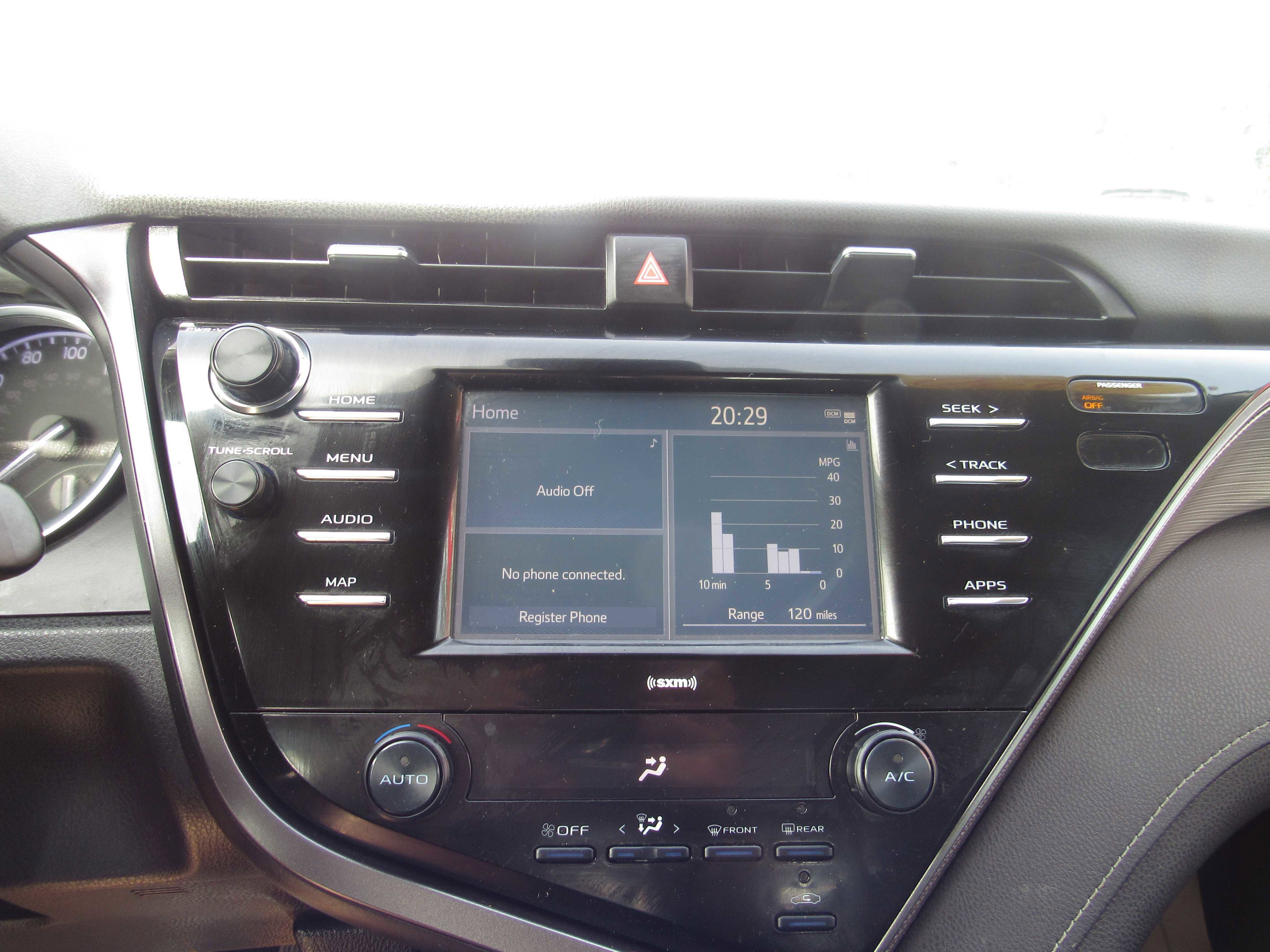 Vehicle image 8 of 13
