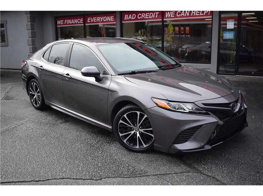 Vehicle image 4 of 30
