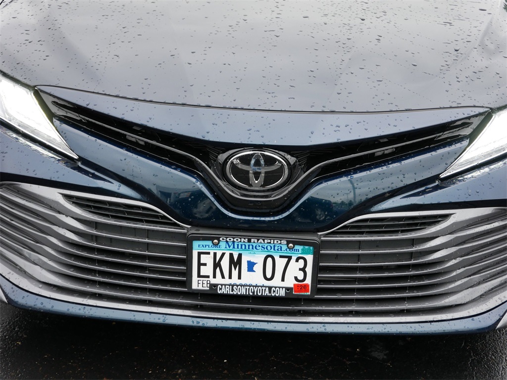 Vehicle image 10 of 29