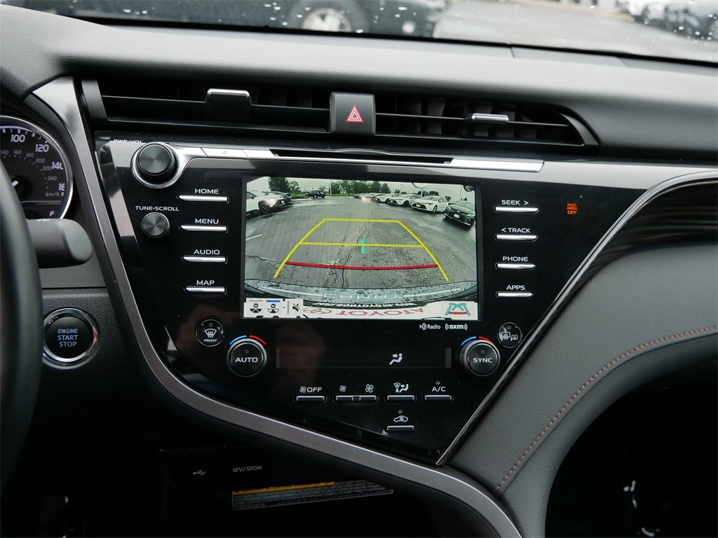 Vehicle image 19 of 29