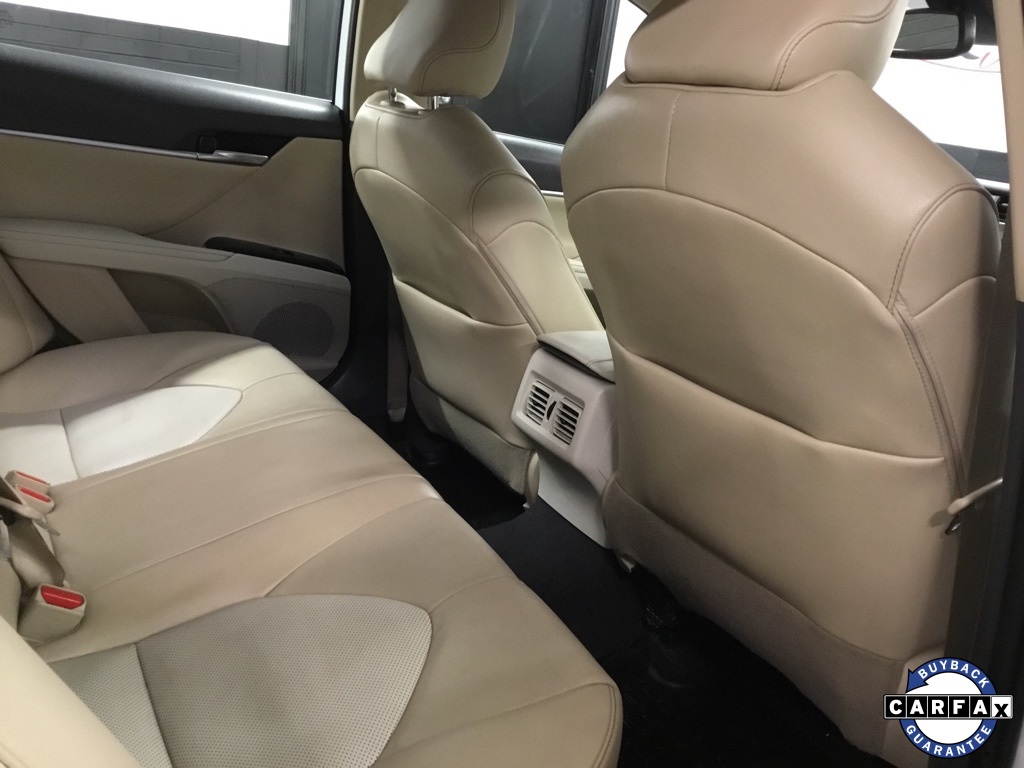 Vehicle image 29 of 51