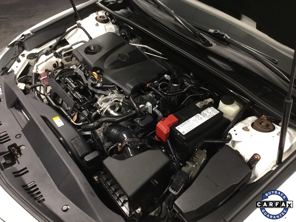 Vehicle image 41 of 51