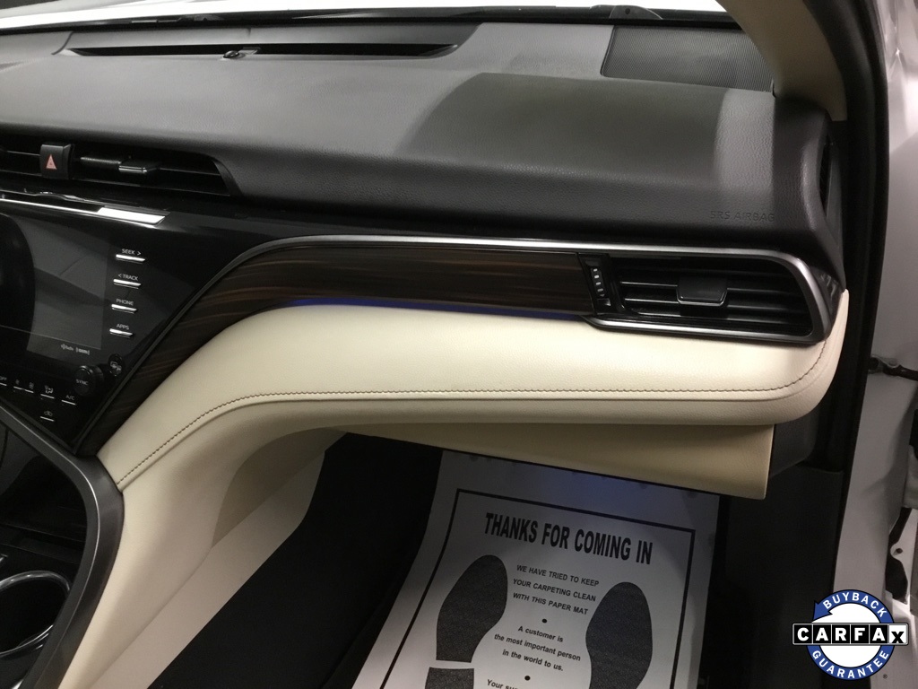 Vehicle image 36 of 51