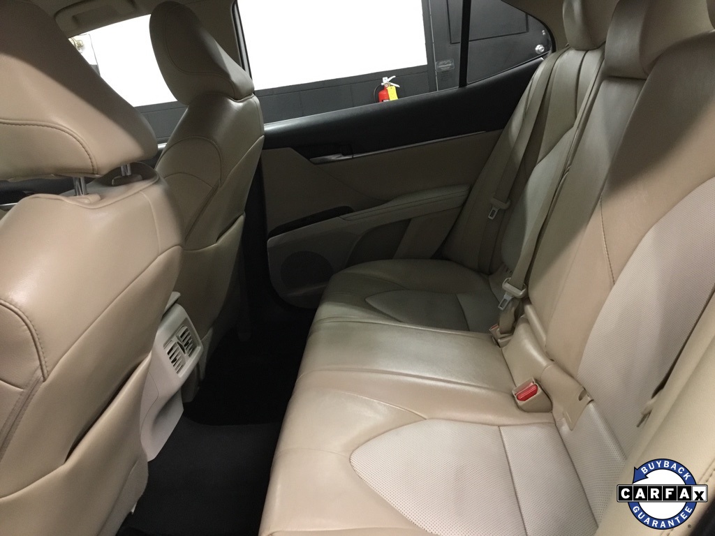 Vehicle image 26 of 51