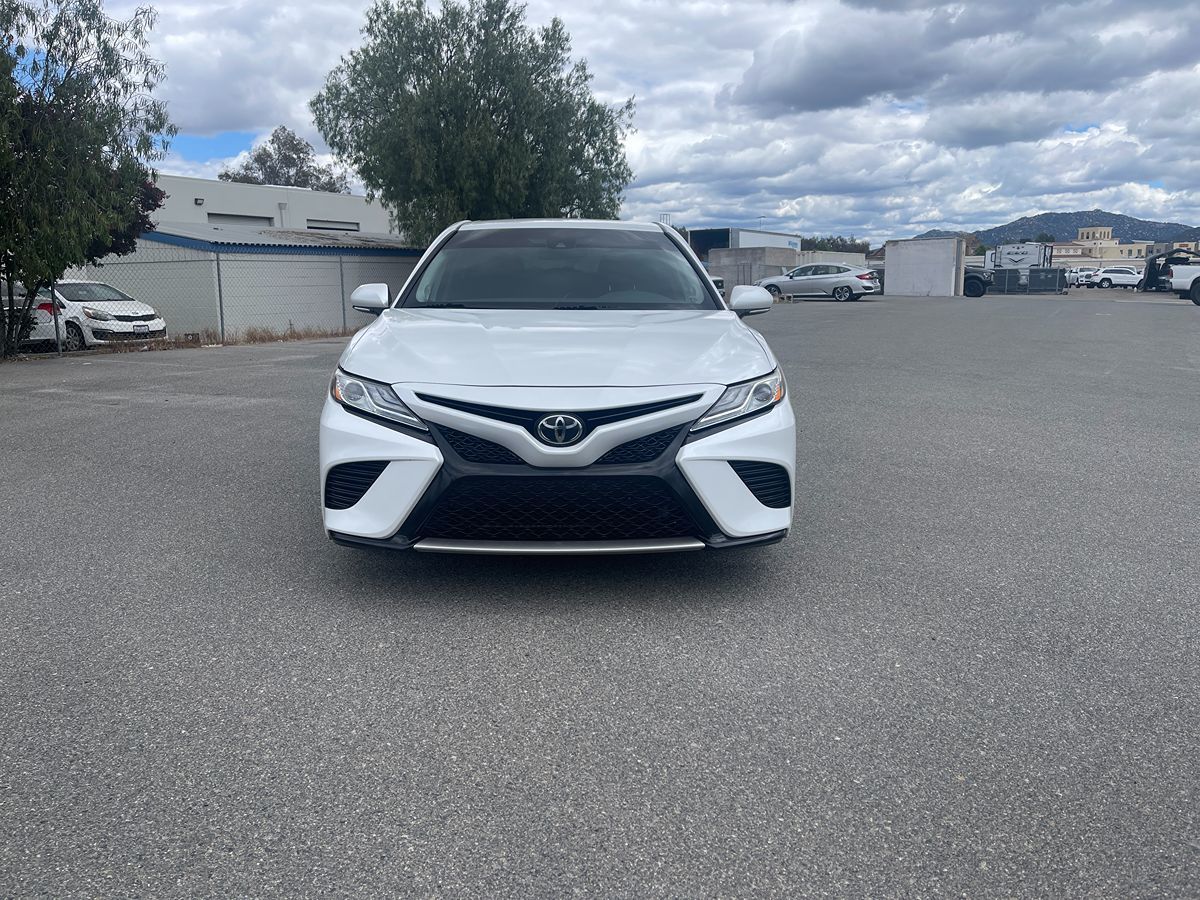2020 Toyota Camry XSE Image 2 of 35