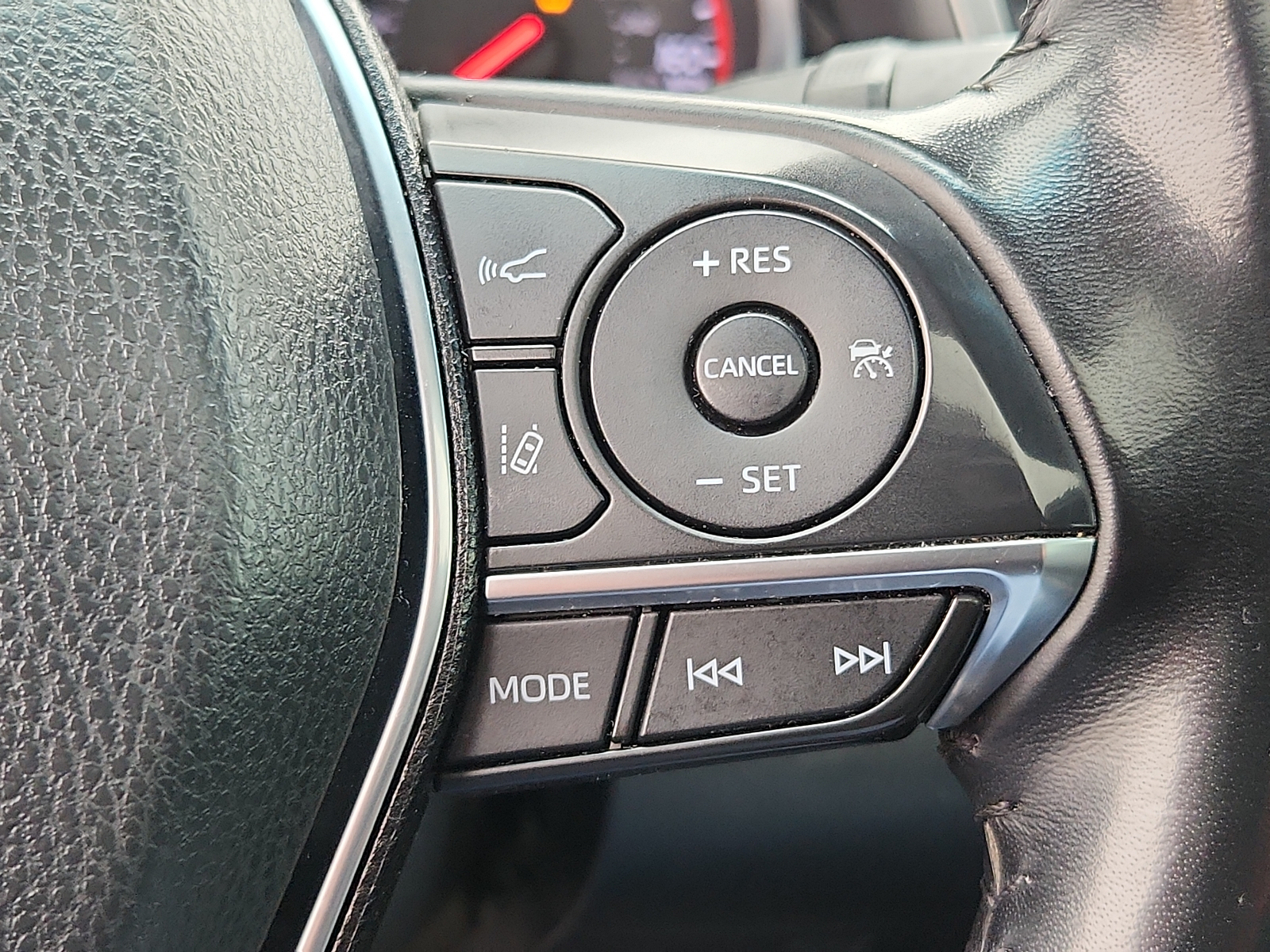 Vehicle image 15 of 20