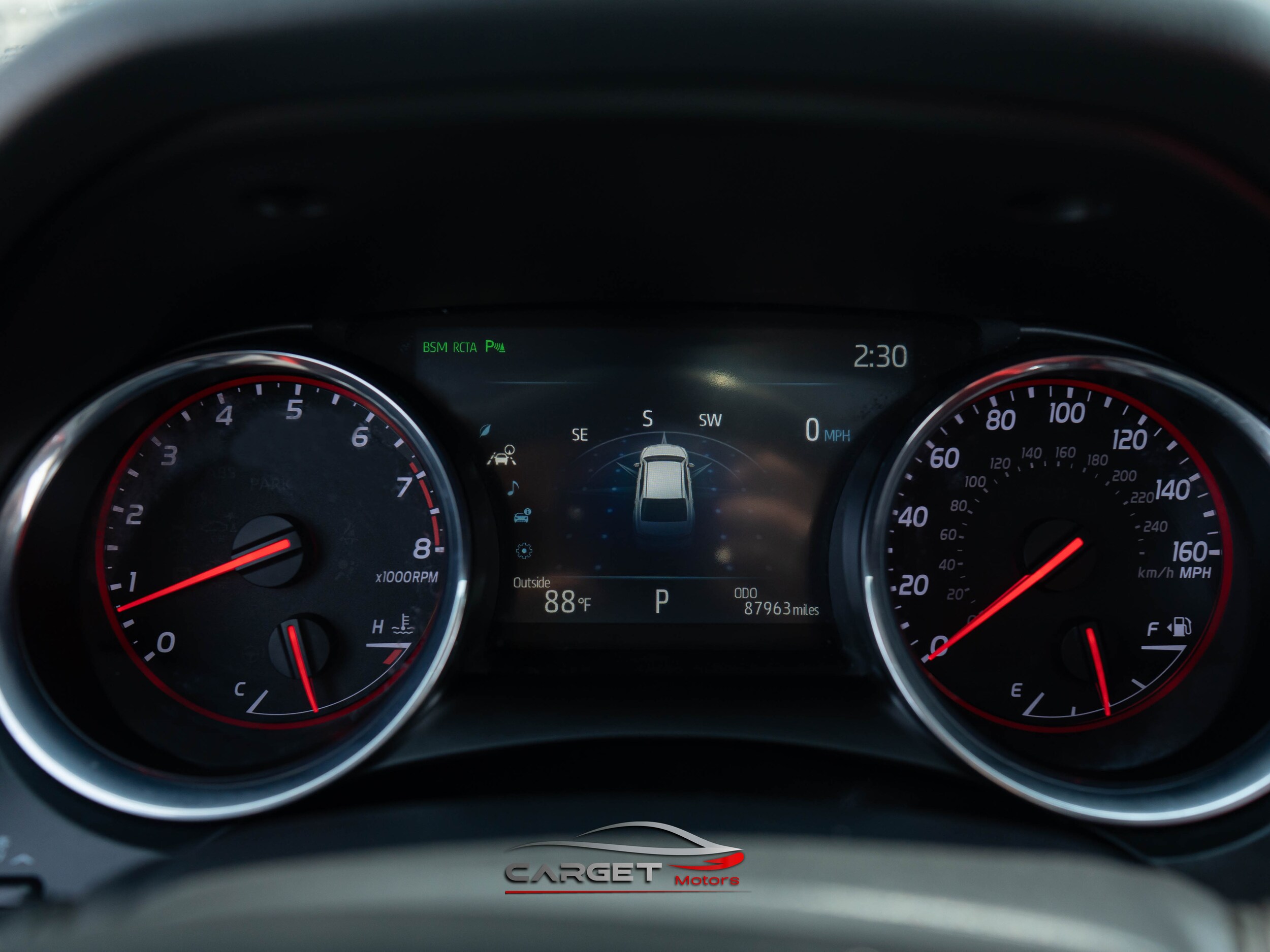Vehicle image 26 of 48