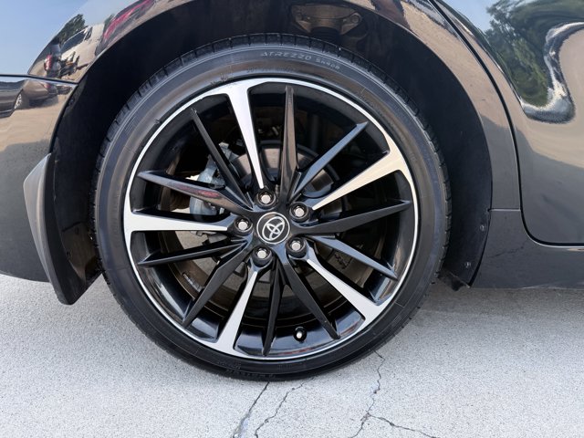 Vehicle image 35 of 36