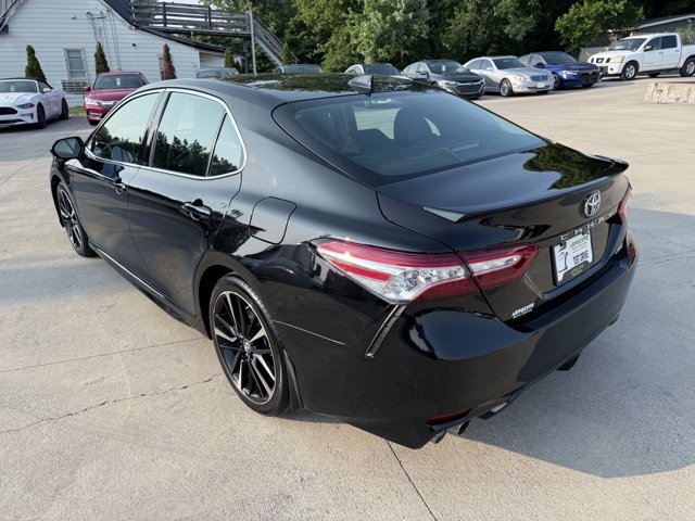 Vehicle image 10 of 36