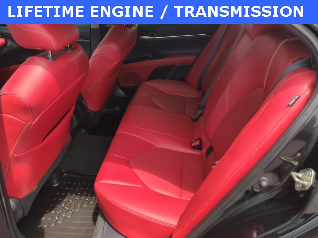Vehicle image 12 of 33