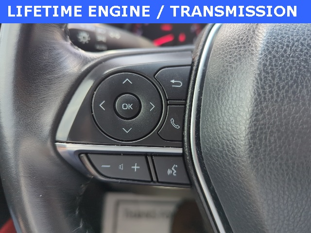 Vehicle image 21 of 33