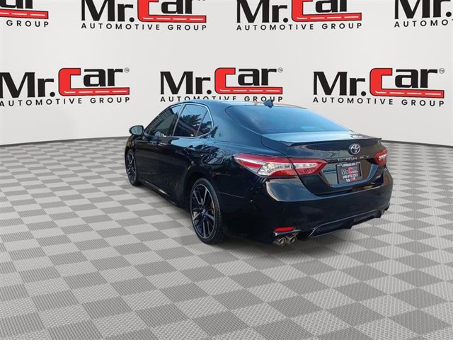 Vehicle image 8 of 26