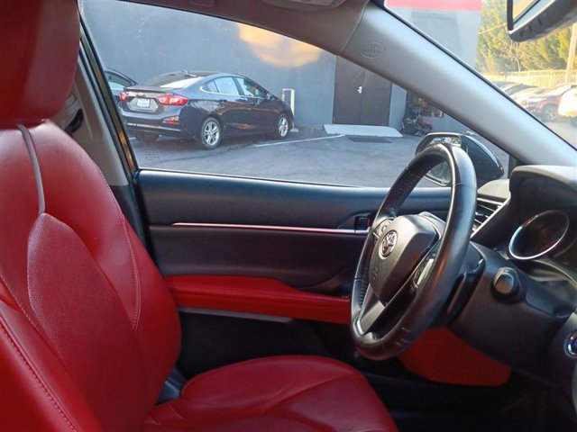 Vehicle image 15 of 26