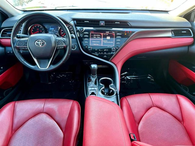 Vehicle image 22 of 26
