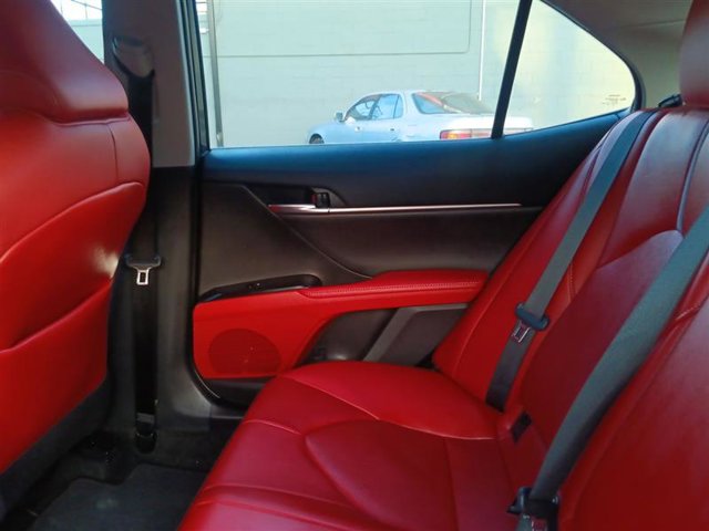 Vehicle image 12 of 26