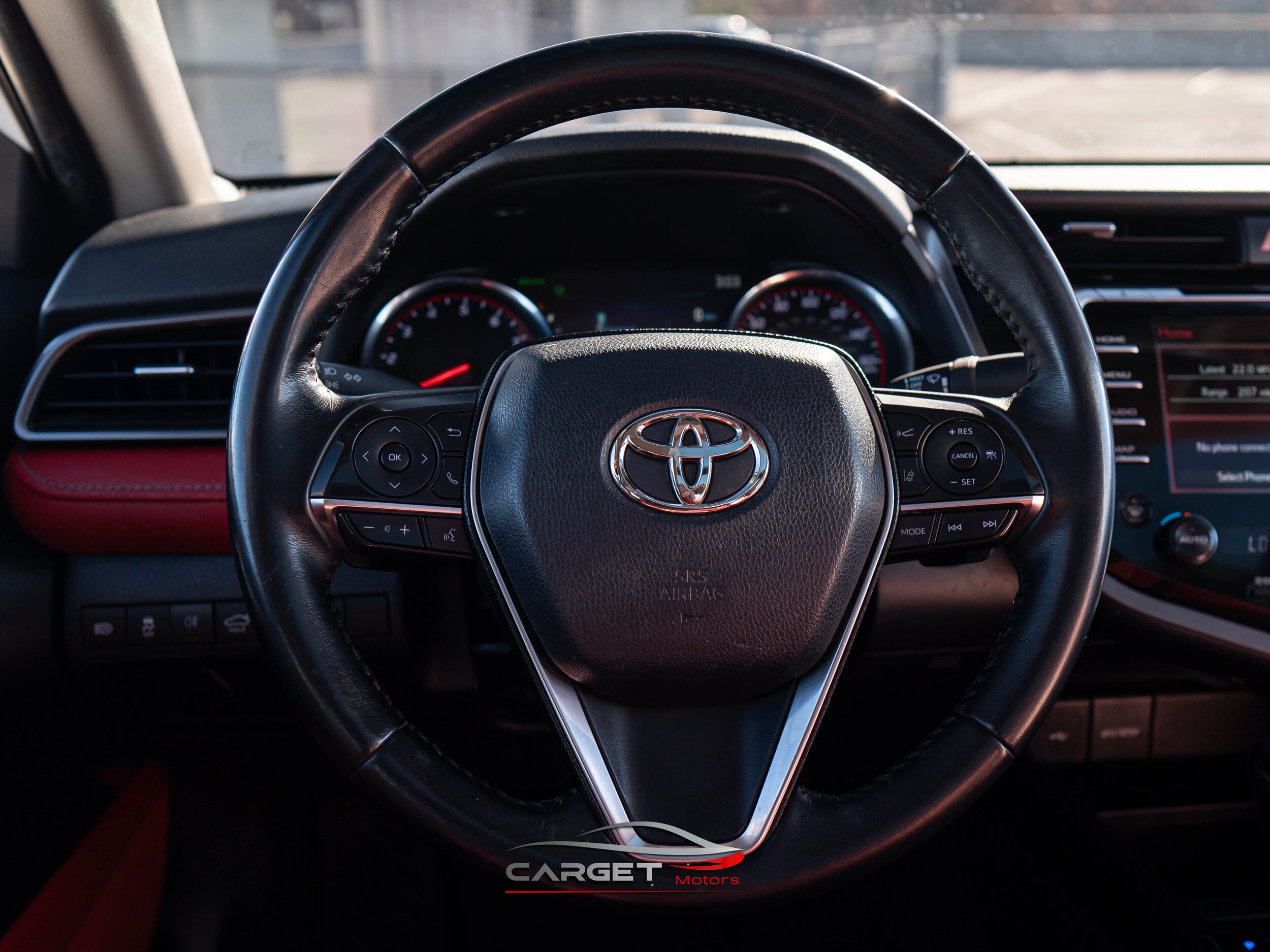 Vehicle image 22 of 50