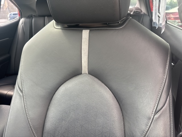 Vehicle image 12 of 29
