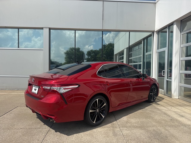 Vehicle image 5 of 29
