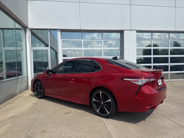 Vehicle image 7 of 29