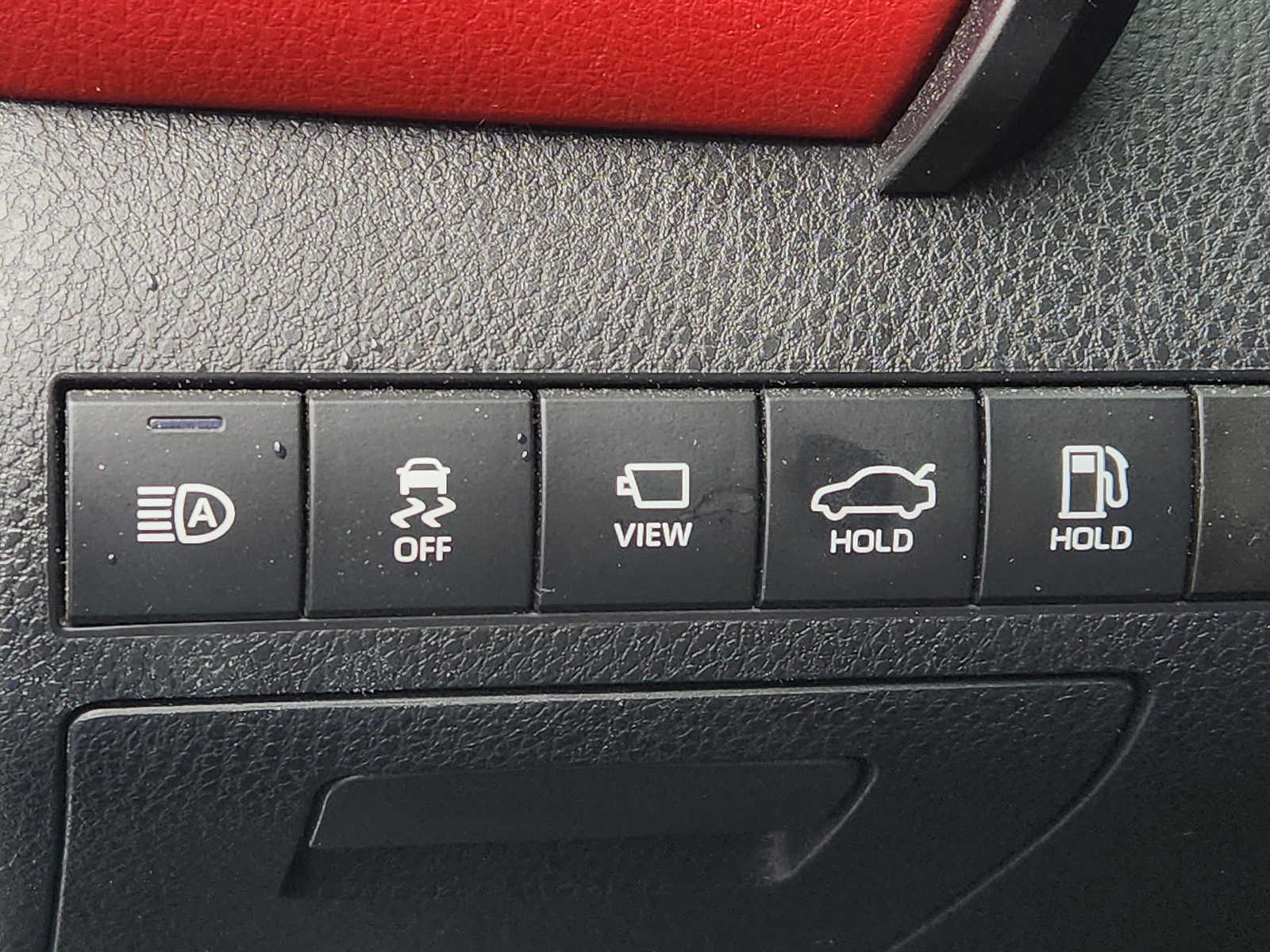 Vehicle image 26 of 30