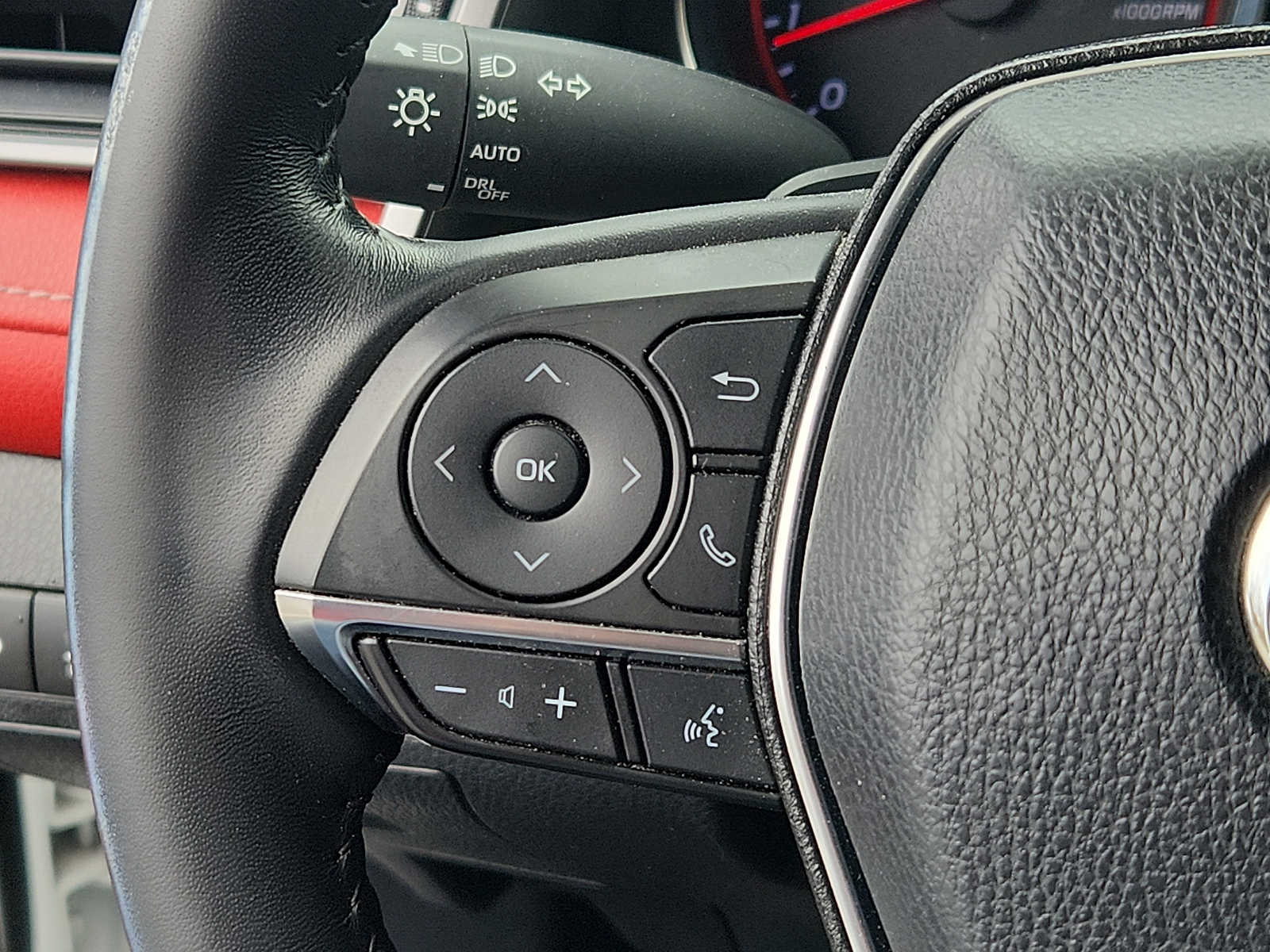 Vehicle image 20 of 30