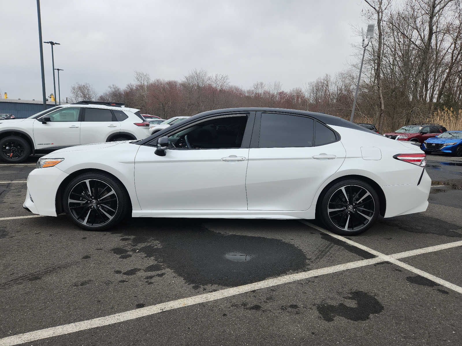 Vehicle image 7 of 30