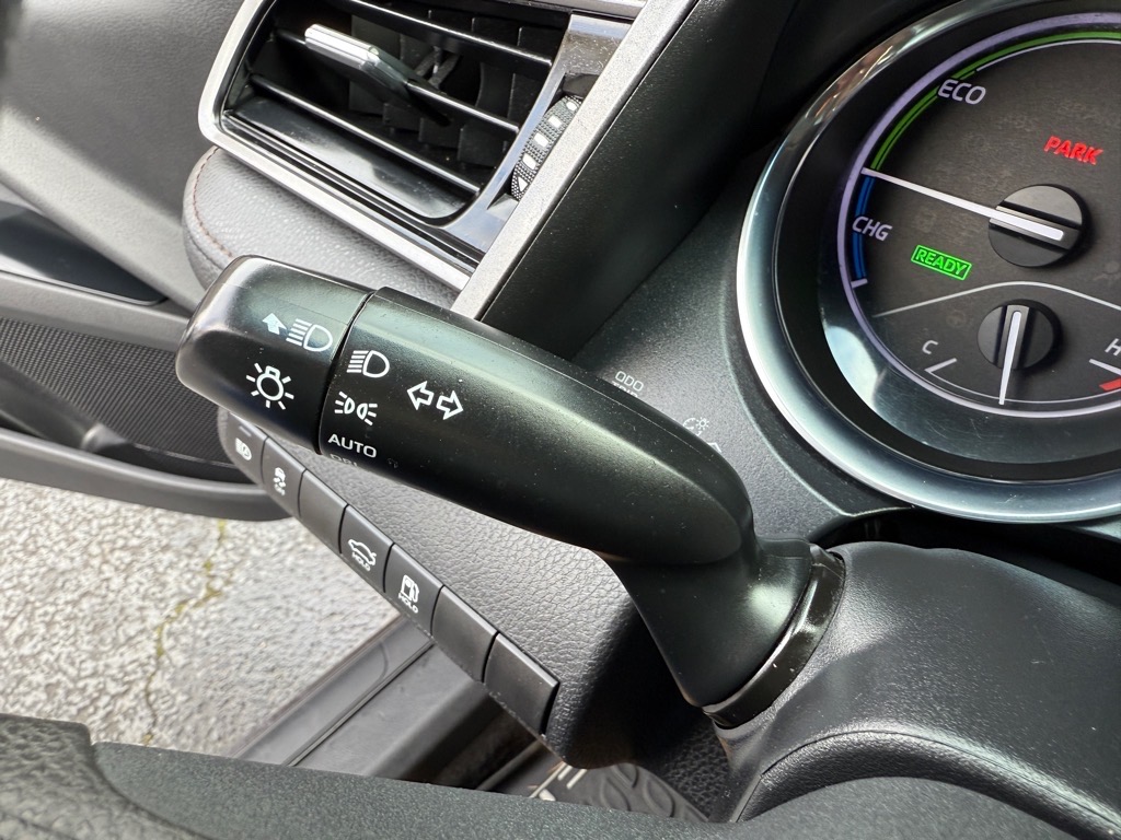 Vehicle image 29 of 31