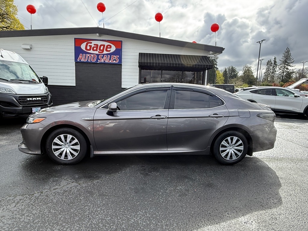 Vehicle image 8 of 31