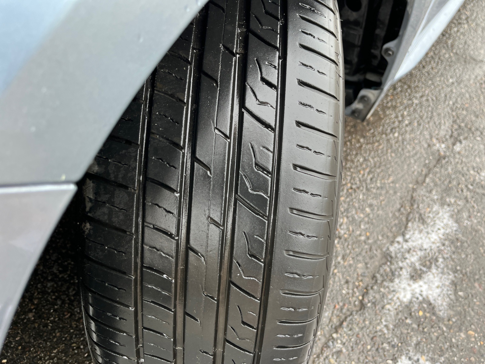 Vehicle image 29 of 35