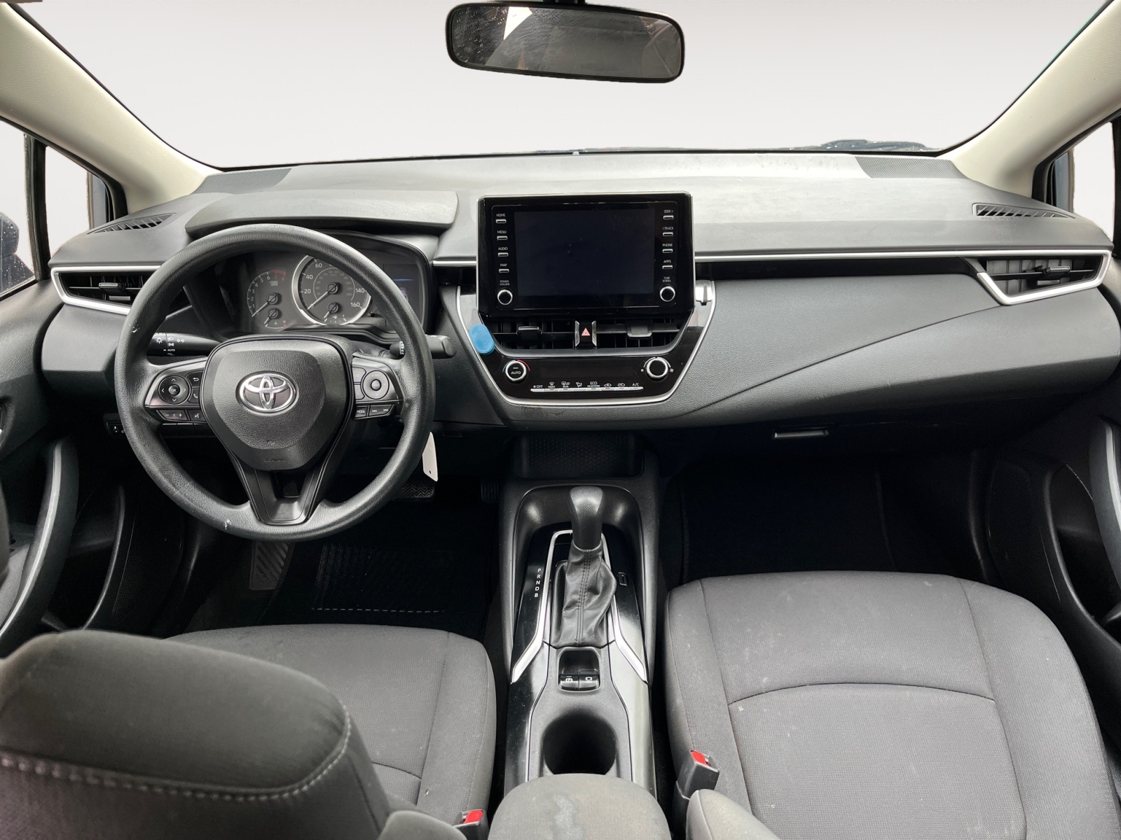 Vehicle image 10 of 35