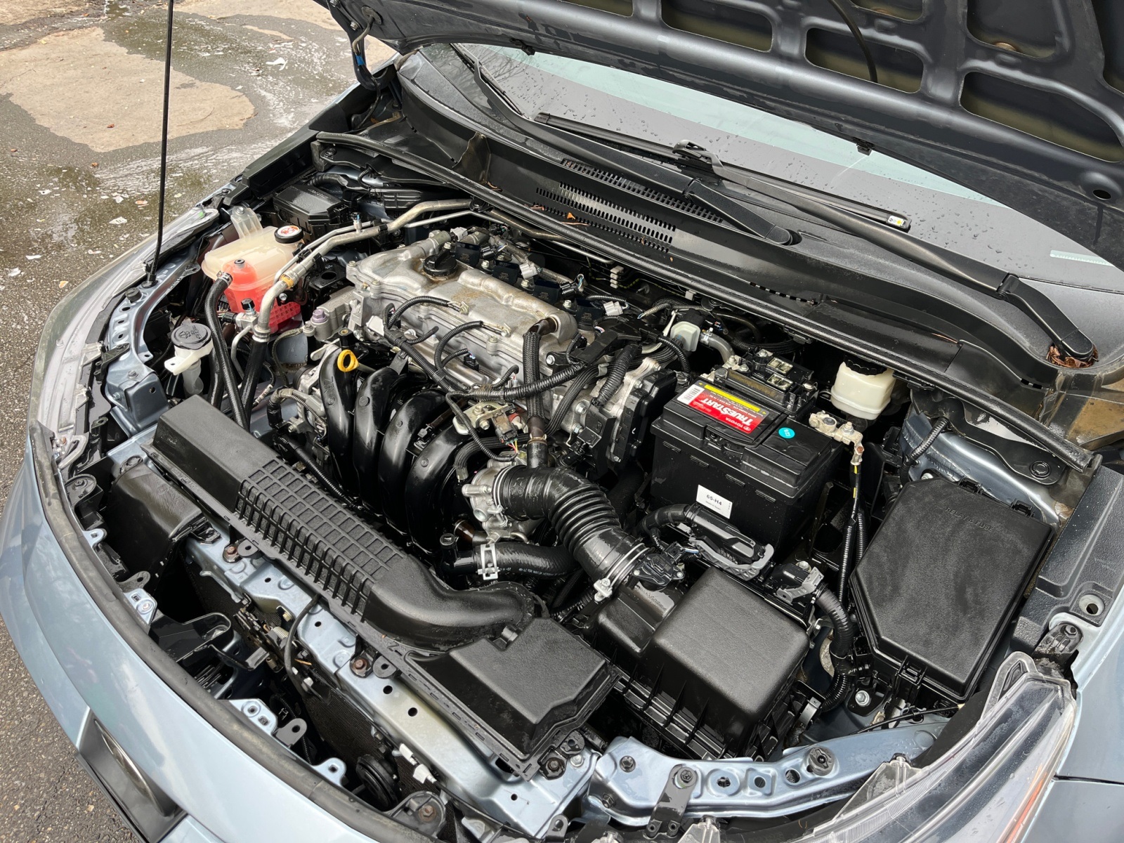 Vehicle image 31 of 35