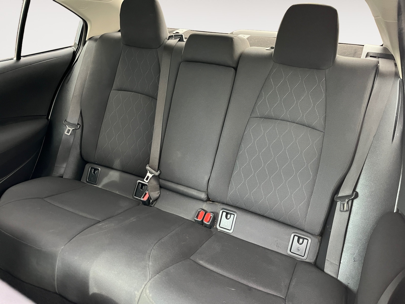 Vehicle image 13 of 35