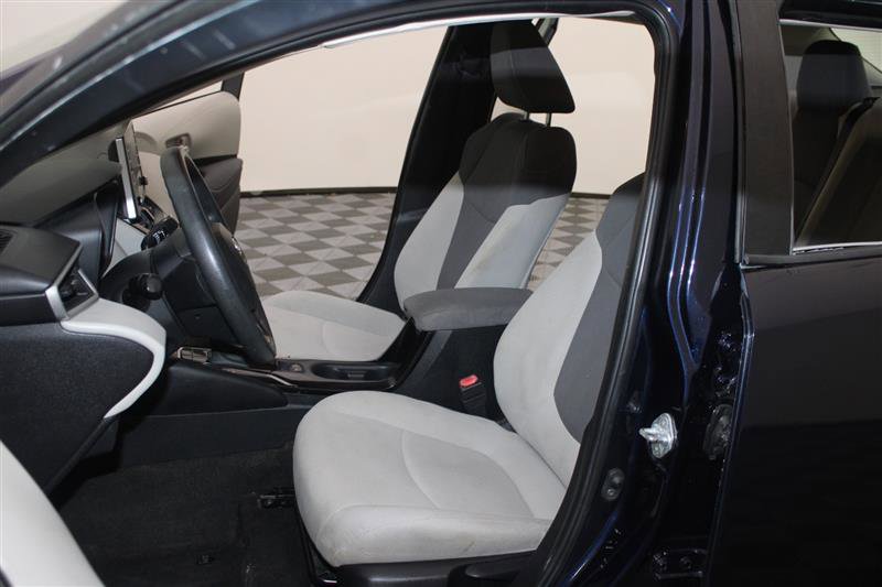 Vehicle image 22 of 50