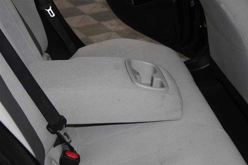 Vehicle image 31 of 50