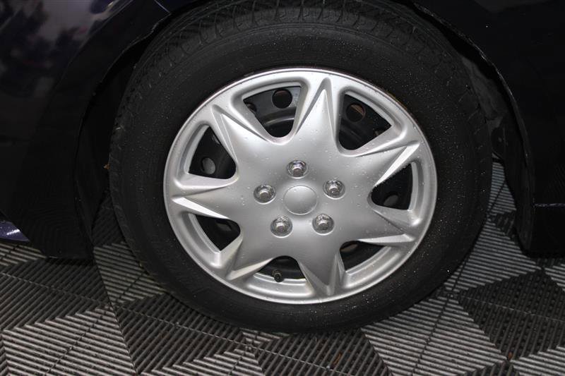 Vehicle image 14 of 50