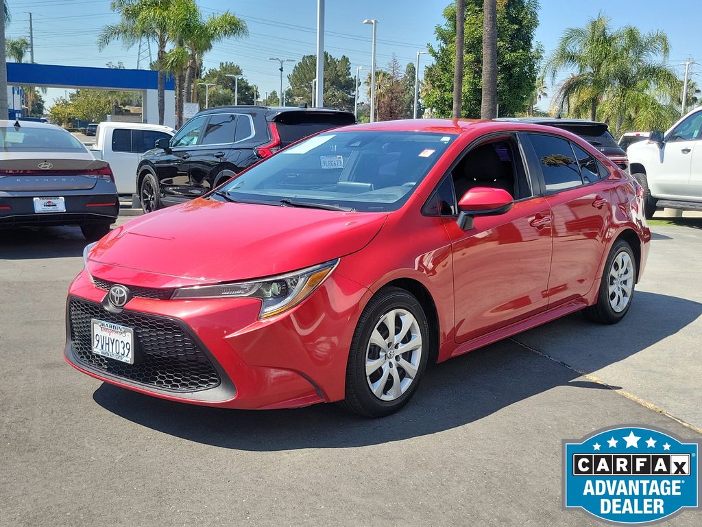 2020 Toyota Corolla LE Image 1 of 30