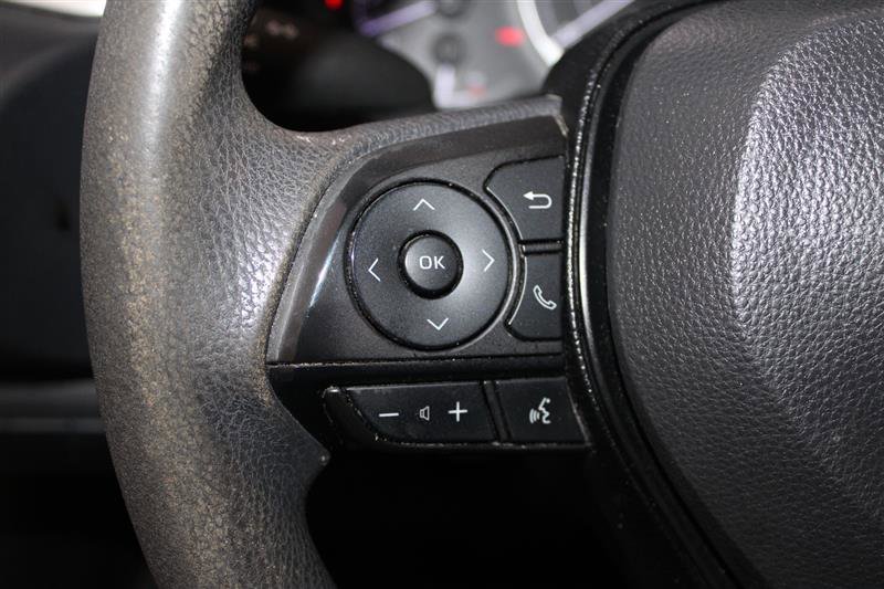 2020 Toyota Corolla LE Image 40 of 54