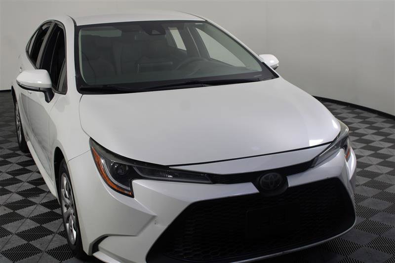 2020 Toyota Corolla LE Image 9 of 54