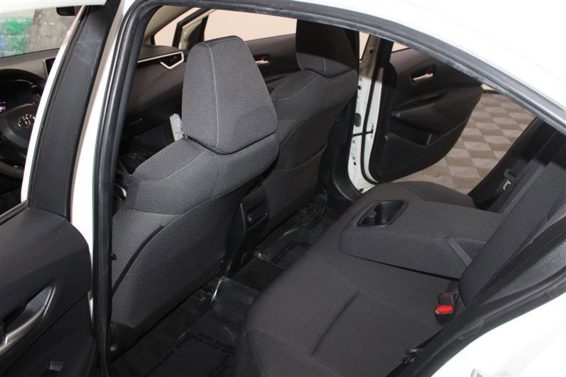 2020 Toyota Corolla LE Image 27 of 54